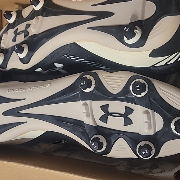 Men's Under Armour Cleats Nitro Size 13.5 NIB - Picture 7 of 8